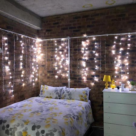 Cozy Apartment In The Center Of Maboneng With Free Wifi Johannesburg Esterno foto