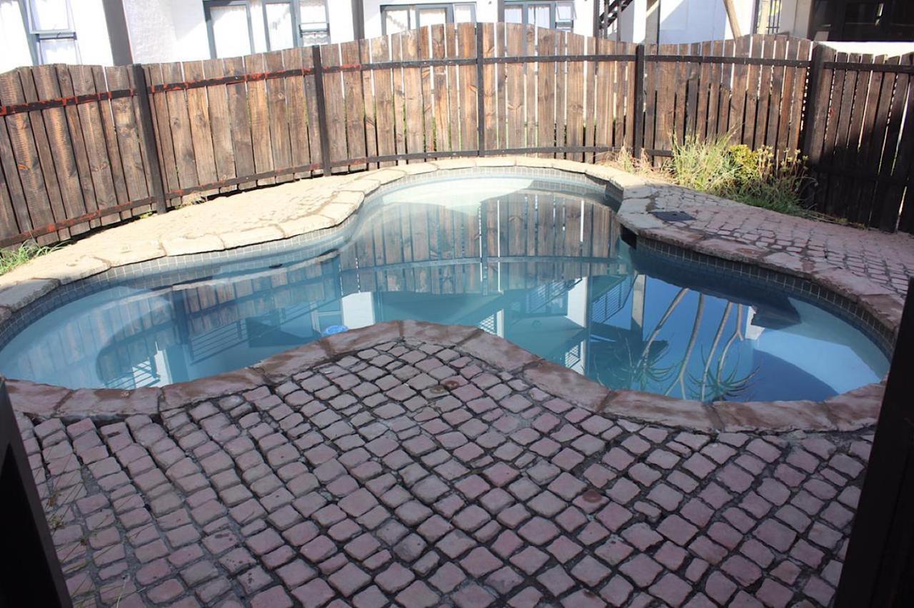 Cozy Apartment In The Center Of Maboneng With Free Wifi Johannesburg Esterno foto